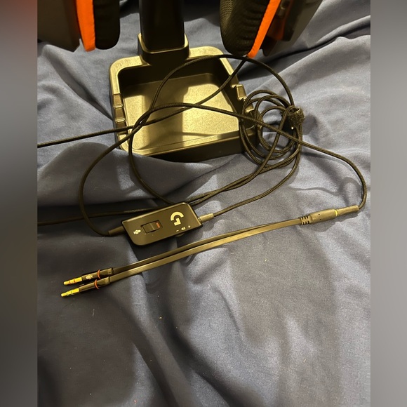 Logitech G231 Prodigy Gaming Headset - Picture 2 of 9